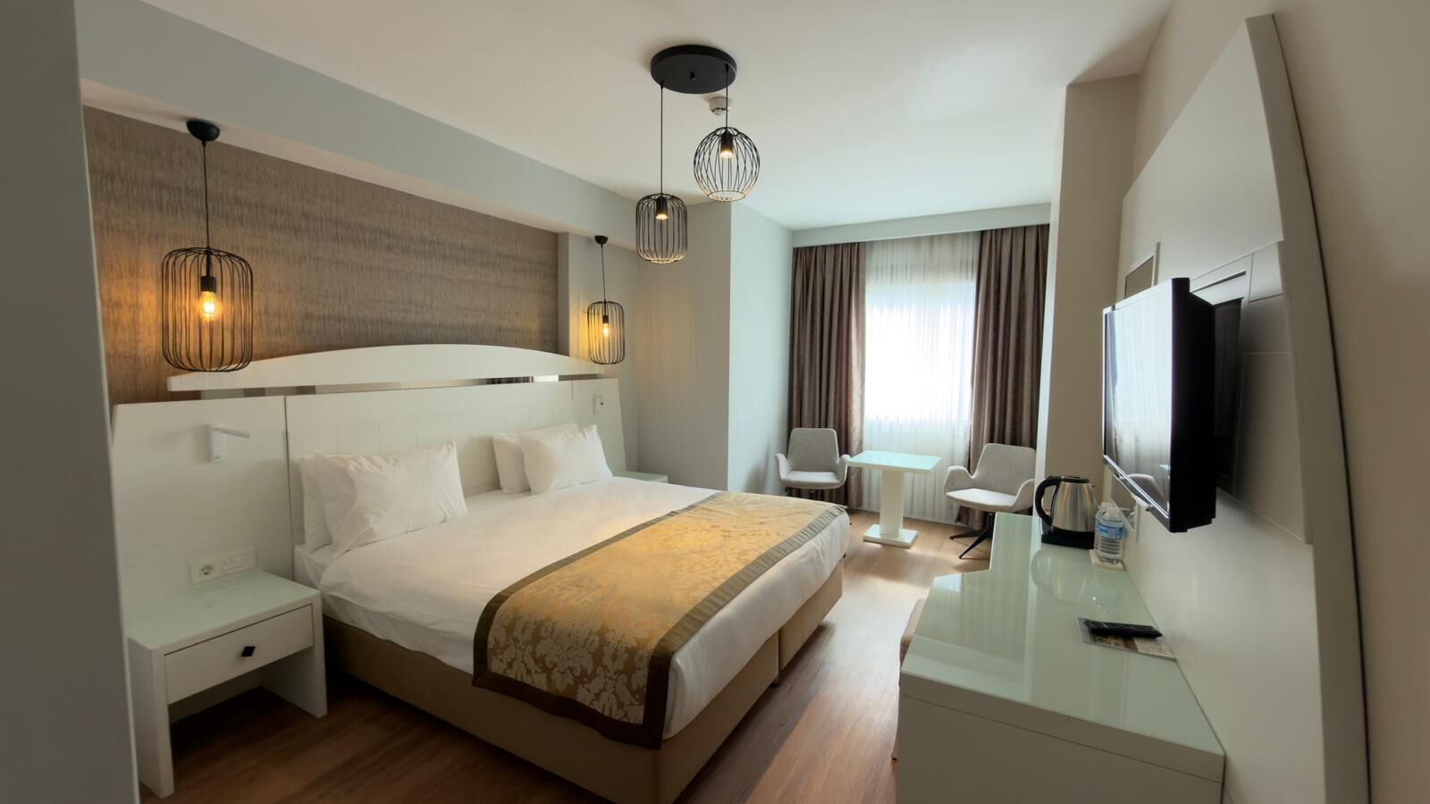 Standard Double Room | Desk, free WiFi