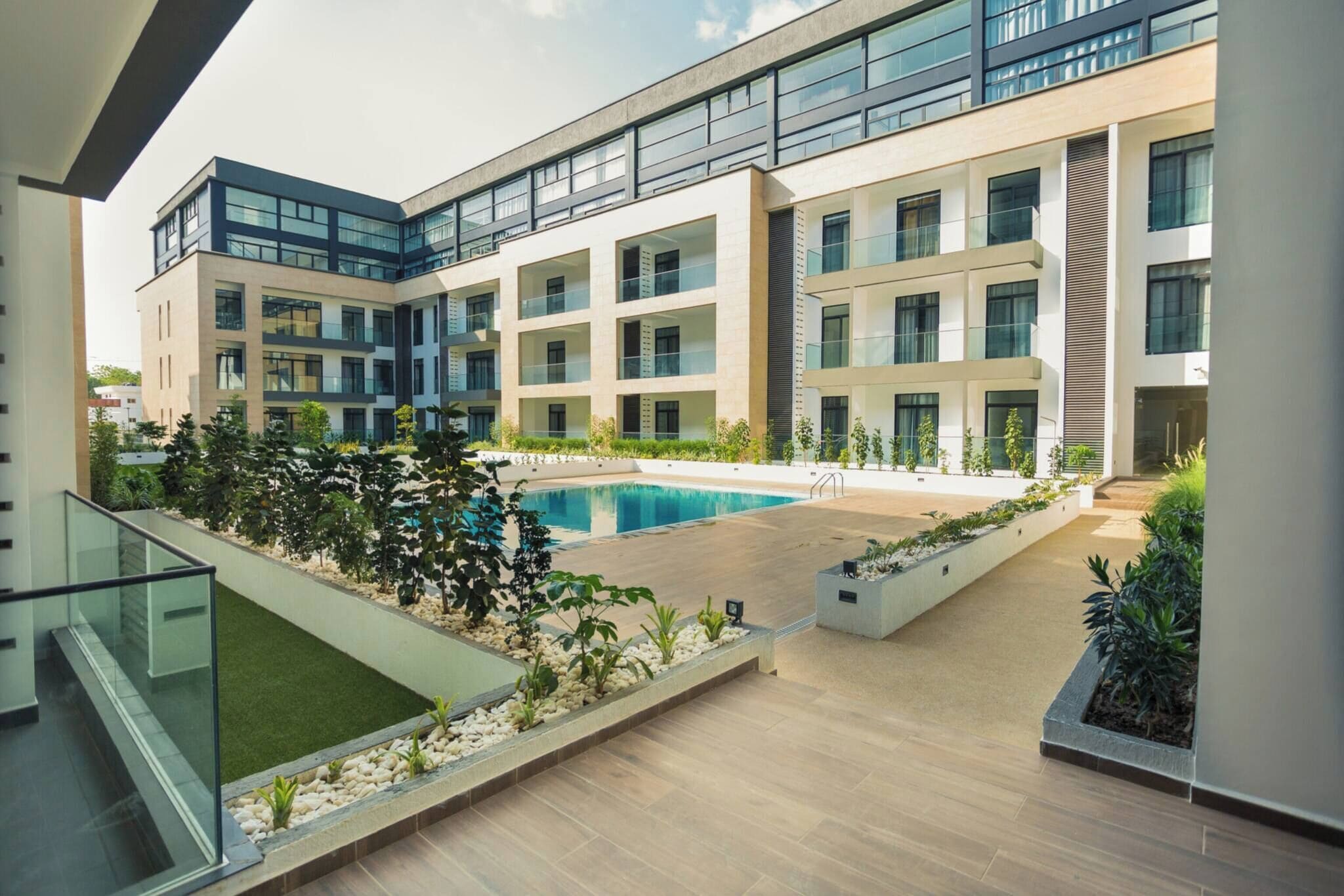 Apartment, 1 Bedroom, Accessible, Smoking | Pool | Outdoor pool