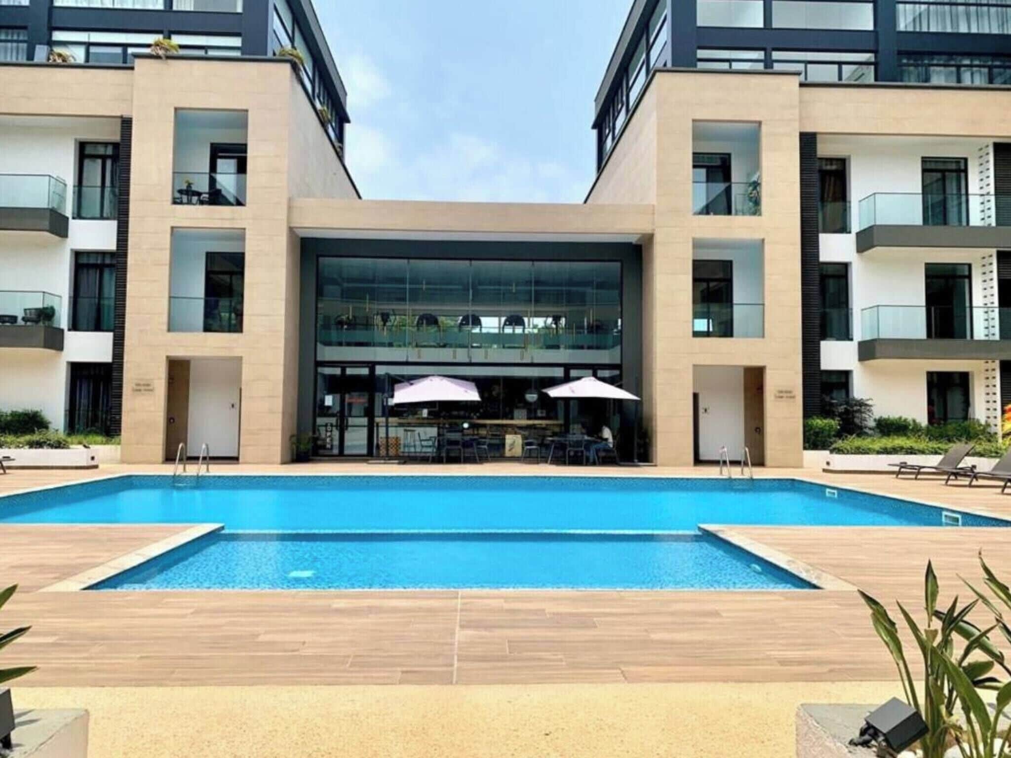 Apartment, 1 Bedroom, Accessible, Smoking | Pool | Outdoor pool