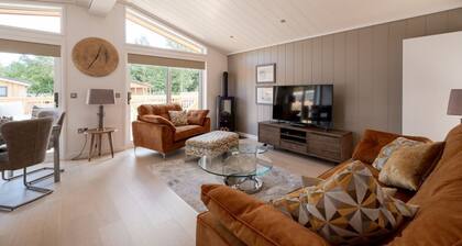 Moonlight Spa Luxury, Grimsby