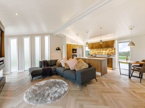 The Sheraton Retreat, Aspatria