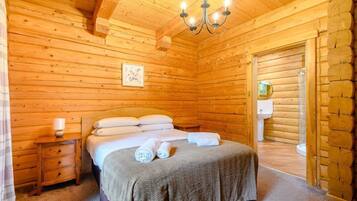 5 bedrooms