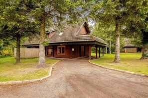 Exterior - Eagle Spa Plus (Pet) (Fowlis)