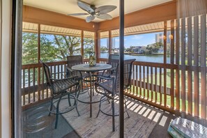Outdoor dining - Kingston -Arrowhead 210  w/Elevator, Pool & beach (Myrtle Beach)