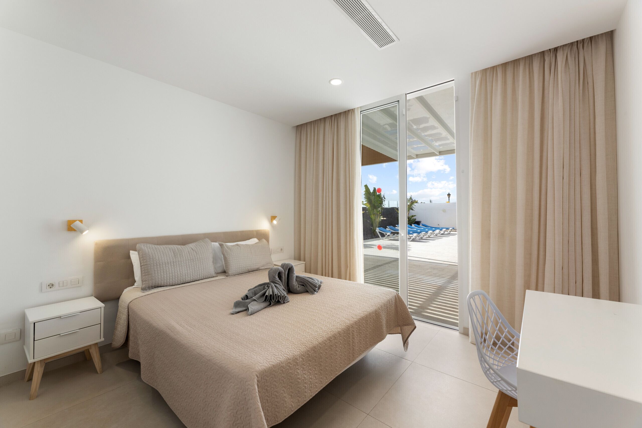 3 habitaciones y caja de seguridad en la habitación 