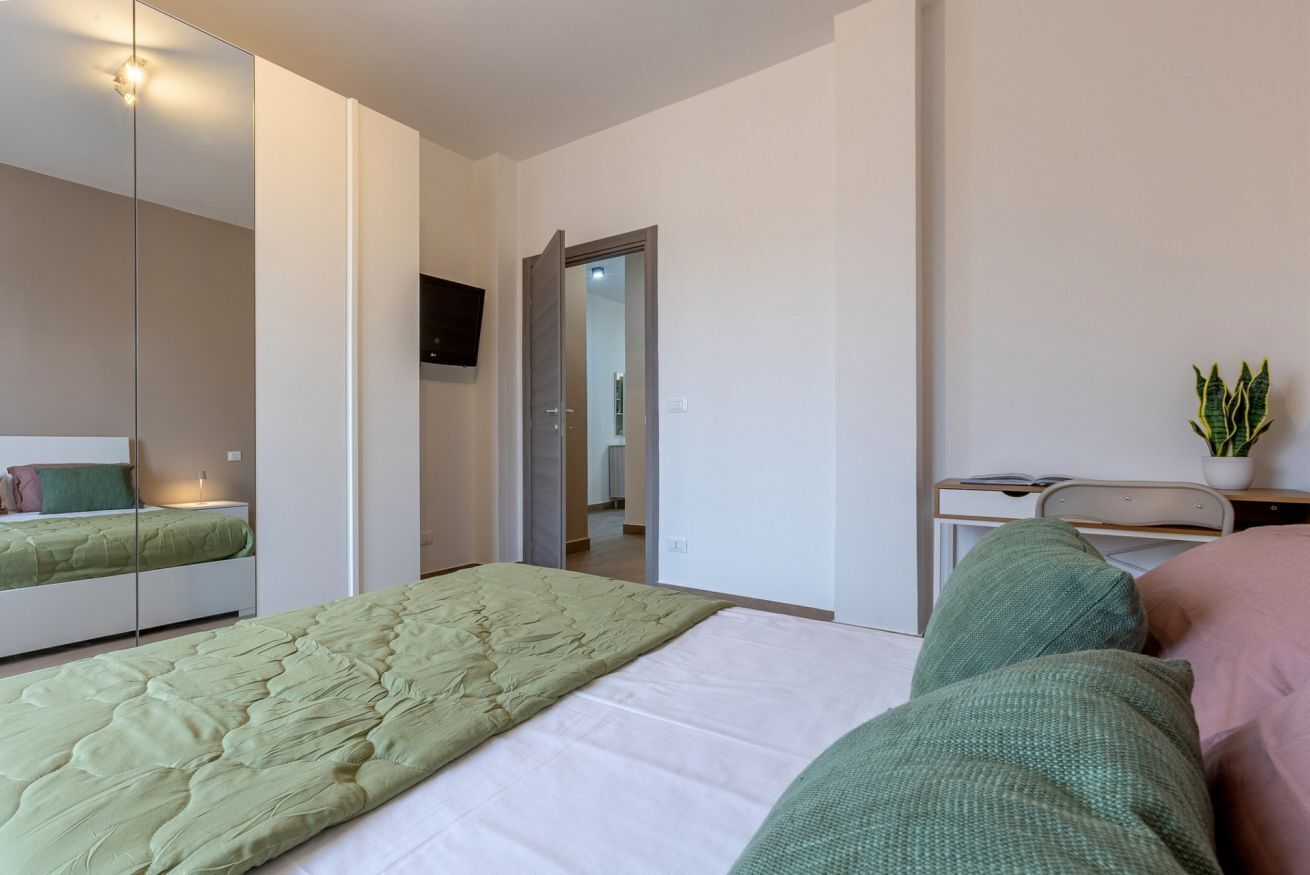 3 chambres, fer et planche à repasser