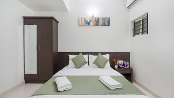 Habitación Deluxe | Tabla de planchar con plancha y wifi gratis