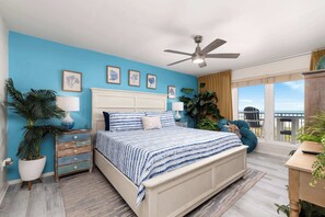 Apartment, Accessible | 3 bedrooms, Internet - Beachfront Island Condo With Balcony Pool Grill (South Padre Island)