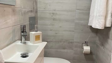 1 bedroom, Internet