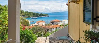 Fenia s Nest - Charming Sea Escape in Gaios Paxos