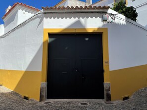 Lối vào nơi lưu trú