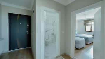 Basic Apartment, Sea View