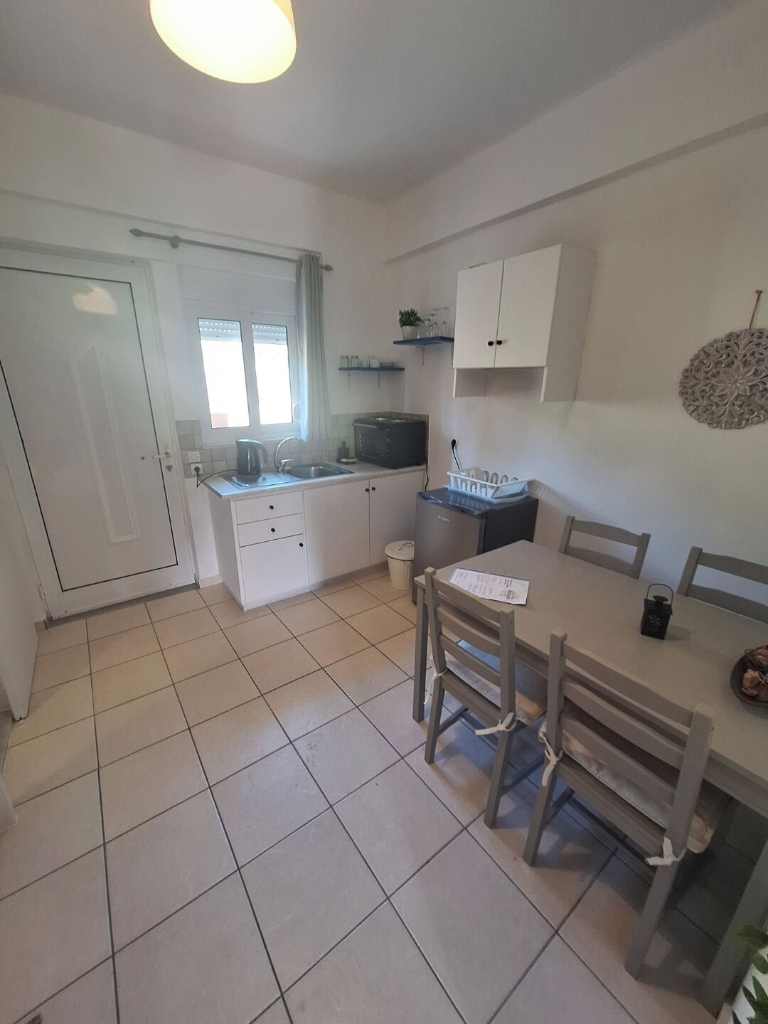 Standard Double Room, City View | Private kitchen