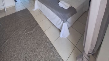 Standaard tweepersoonskamer, uitzicht op de stad | Gratis wifi