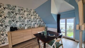 Apartment | Tempat makan