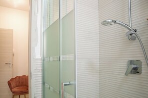 Doccia, bidet