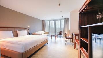 Deluxe Double Room, Balcony, Mountain View | Minibar, soundproofing, iron/ironing board, free WiFi