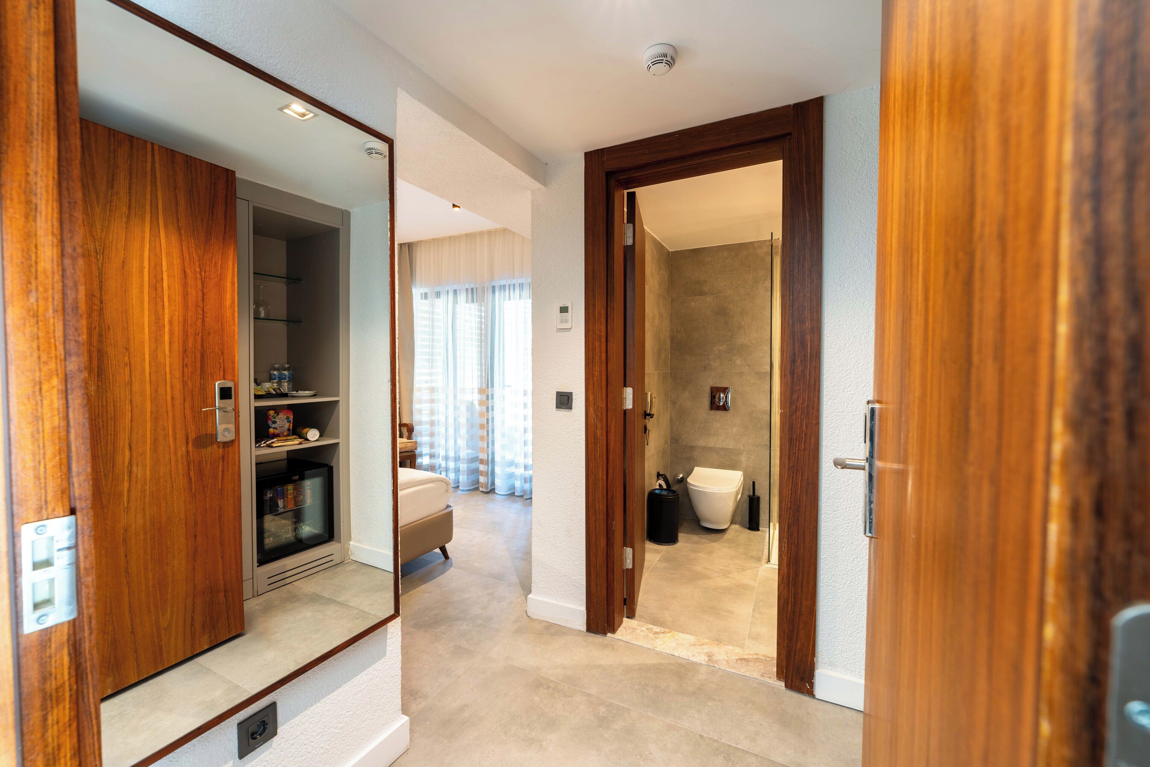 Comfort Double Room, Mountain View | Interior