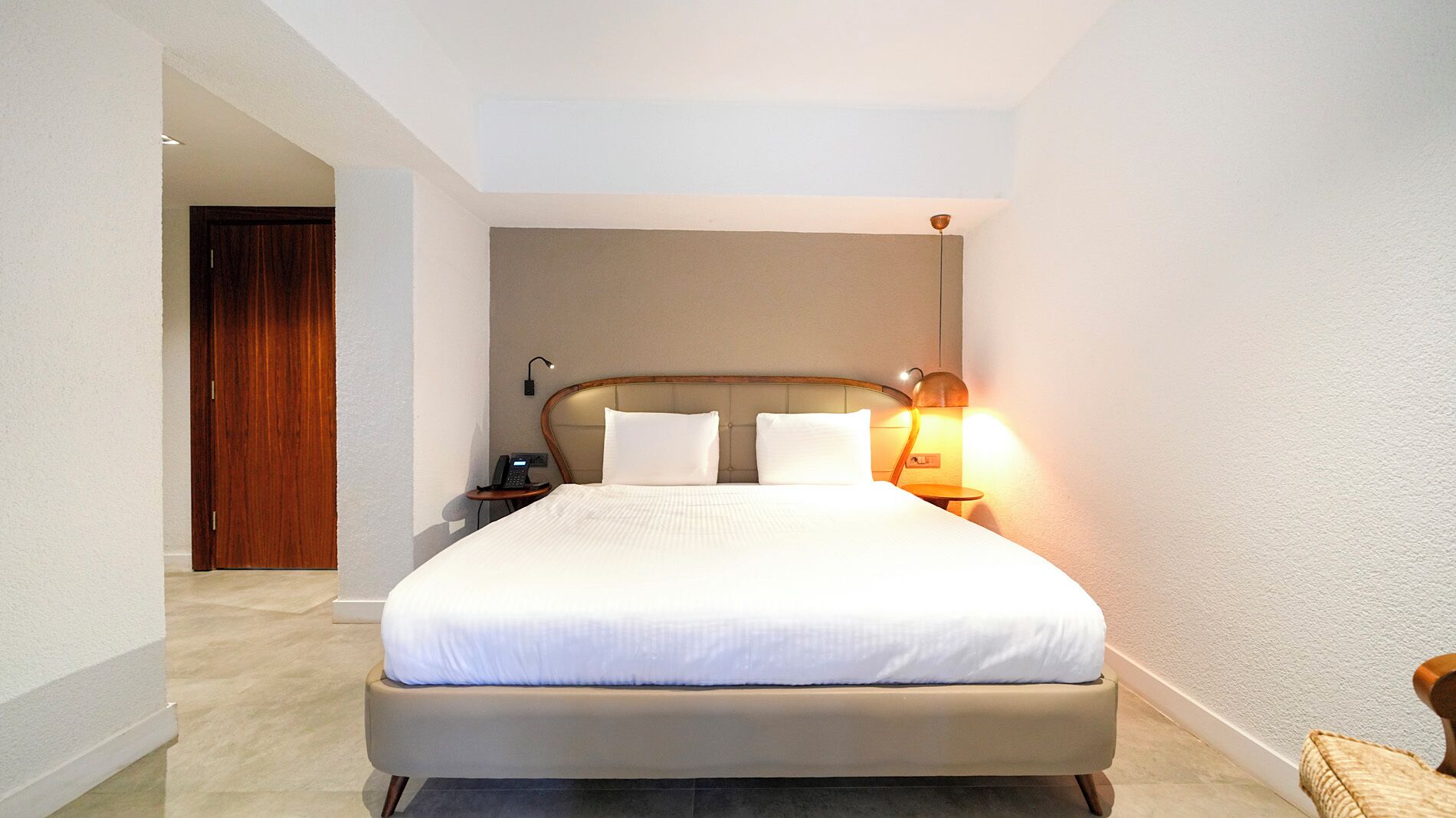 ห้องคอมฟอร์ทดับเบิล, วิวภูเขา | มินิบาร์, ห้องเก็บเสียง, เตา รีด/โต๊ะรีดผ้า, Wi-Fi ฟรี