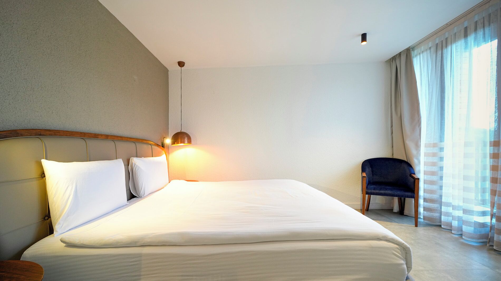 ห้องคลาสสิกดับเบิล, ระเบียง, วิวภูเขา | มินิบาร์, ห้องเก็บเสียง, เตารีด/โต๊ะรีดผ้า, Wi-Fi ฟรี