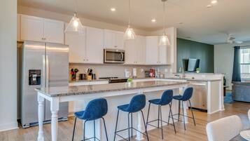 Townhome | Private kitchen