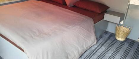 HolzhĂŒtte, 1 Queen-Bett | Kostenloses WLAN, BettwĂ€sche