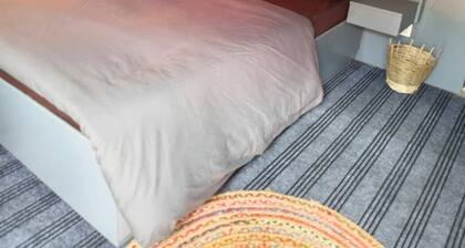 The Soul Stop by evaddo