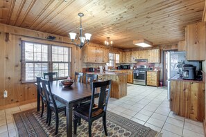 Casa (3 Bedrooms) | Interior