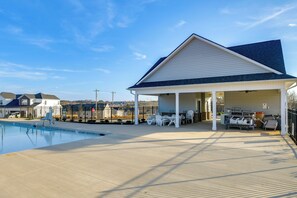 Interior - Family + Dog Friendly! Greenville Townhome w/ Deck (Greenville)