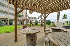 Apartment (1 Bedroom) | Interior - Steps to North Beach: Gem w/ Ocean-view Balcony! (Corpus Christi)