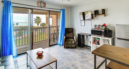 Steps to North Beach: Gem w/ Ocean-view Balcony!