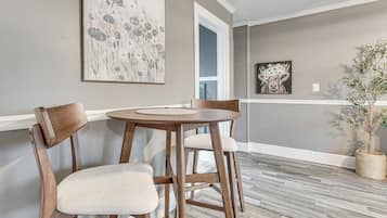 Căn hộ (2 Bedrooms) | Nội thất