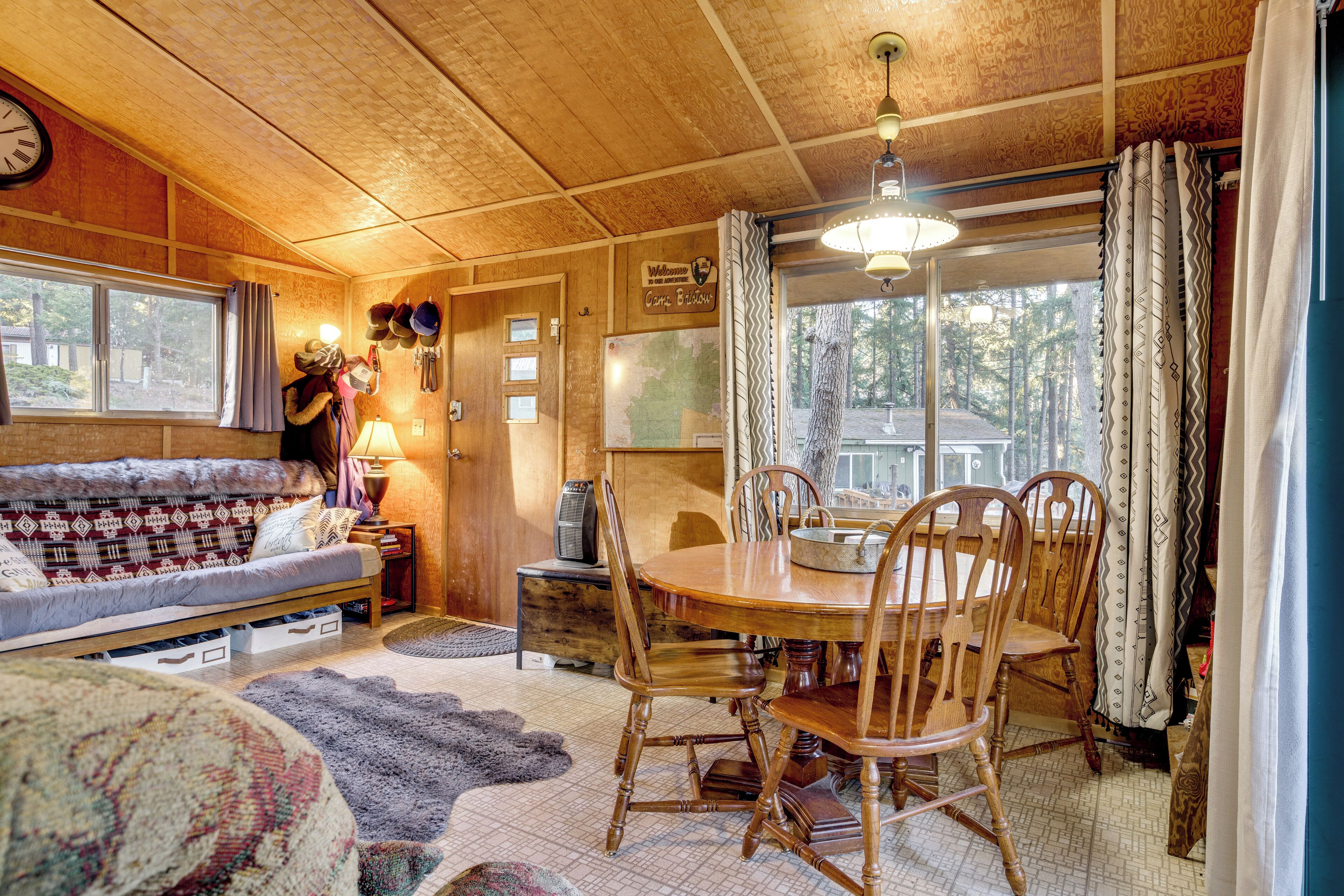 House (1 Bedroom) | Interior