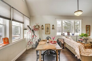 Nhà (4 Bedrooms) | Nội thất