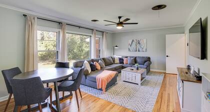 3 Mi to Rose Garden: 'serenity Place' w/ Fire Pit!