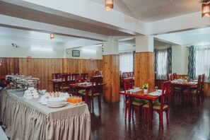 Dining - Manoribel (Kalimpong)