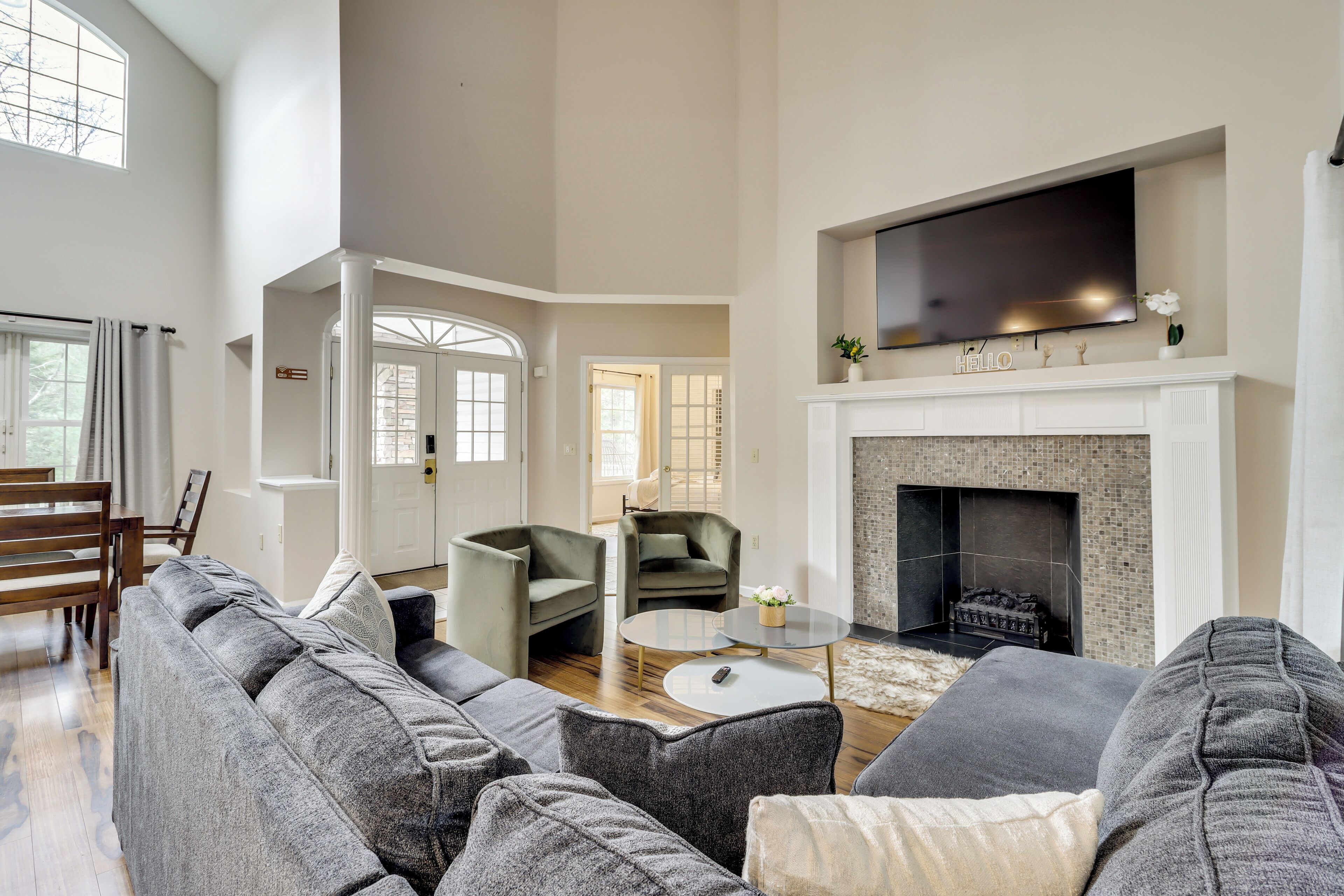 House (4 Bedrooms) | Interior