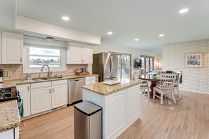 House (3 Bedrooms) | Interior - Private Beach, 3,000 Sq Ft: Murray Lake Retreat! (Lowell)