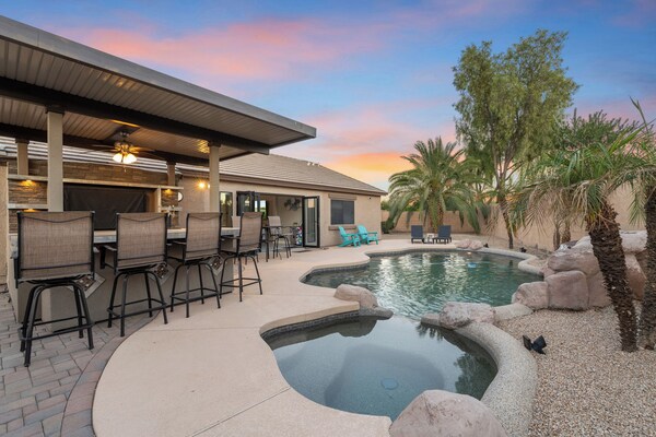 Swim, Golf, Grill & Chill! Surprise Group Getaway - Glendale, AZ