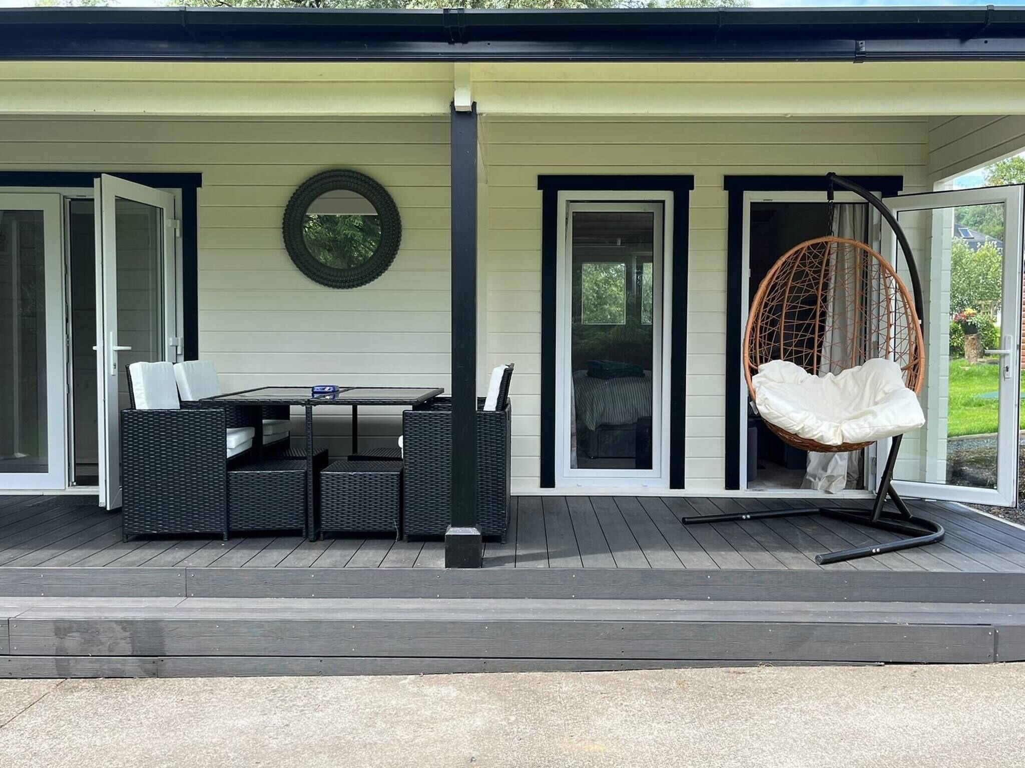 Cabin, 1 Bedroom, Smoking, Balcony | Outdoor dining