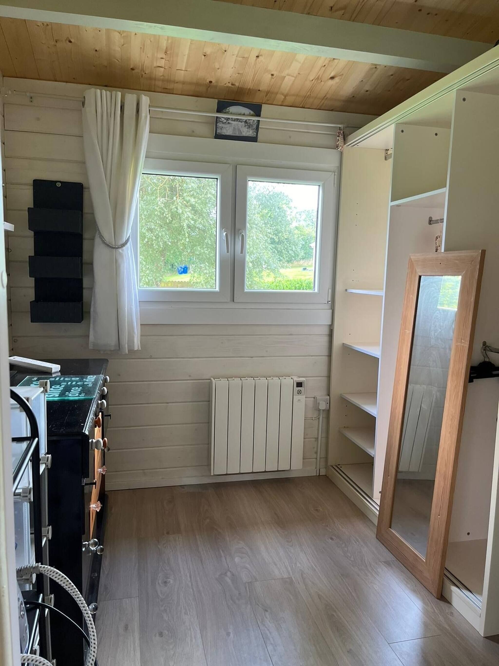 Cabin, 1 Bedroom, Smoking, Balcony | Interior