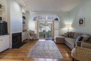 TV, fireplace - *New Listing for 2026!* 50 Henlopen Gardens (Lewes)