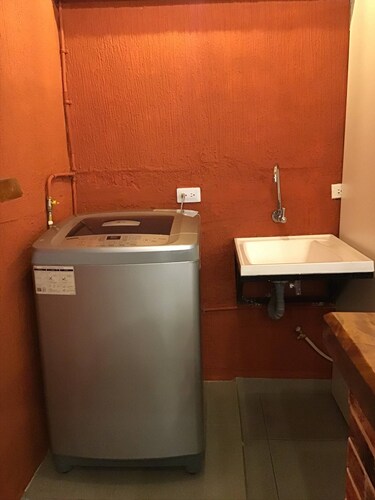 Luxury Loft 1st Floor With Kitchen-bar and Studio