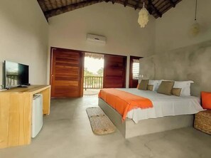 Desk, iron/ironing board, WiFi, bed sheets - Private complex with swimming pool, close to the ocean (Cruz)