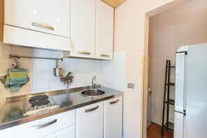 Microwave - Strozzi Apartment with view (Firenze)