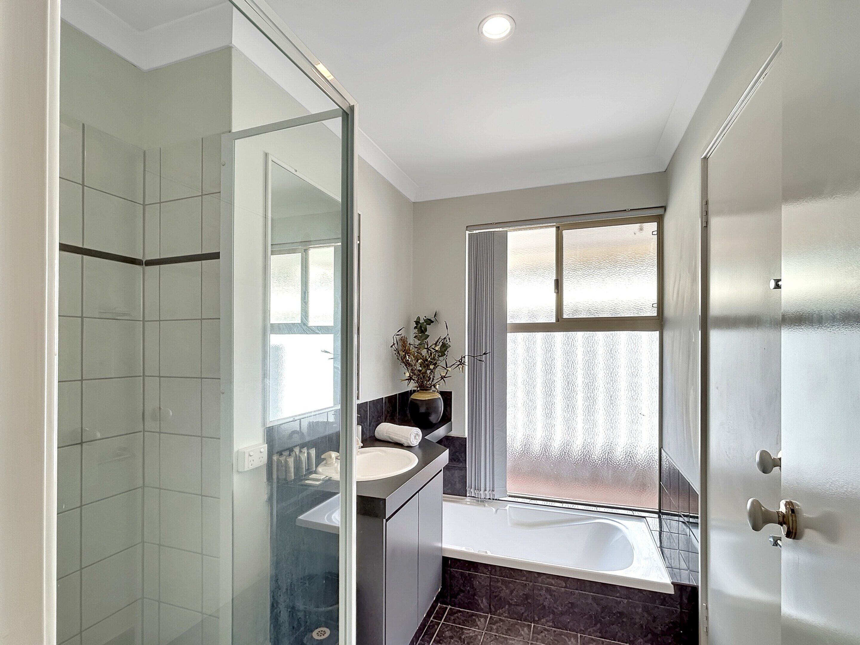 Apartment | Bathroom