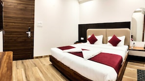 Deluxe-rum - utsikt mot staden | Gratis wi-fi