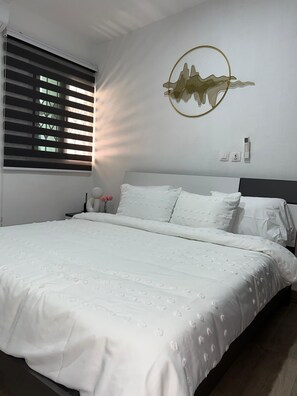 1 bedroom, iron/ironing board, free WiFi, bed sheets - Elegant Escape • Chic T2 1 chambre • 5 min Abidjan Mall (Abidjan)