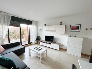 Living area - Beautiful modern flat with pool in Orihuela Costa (VC)