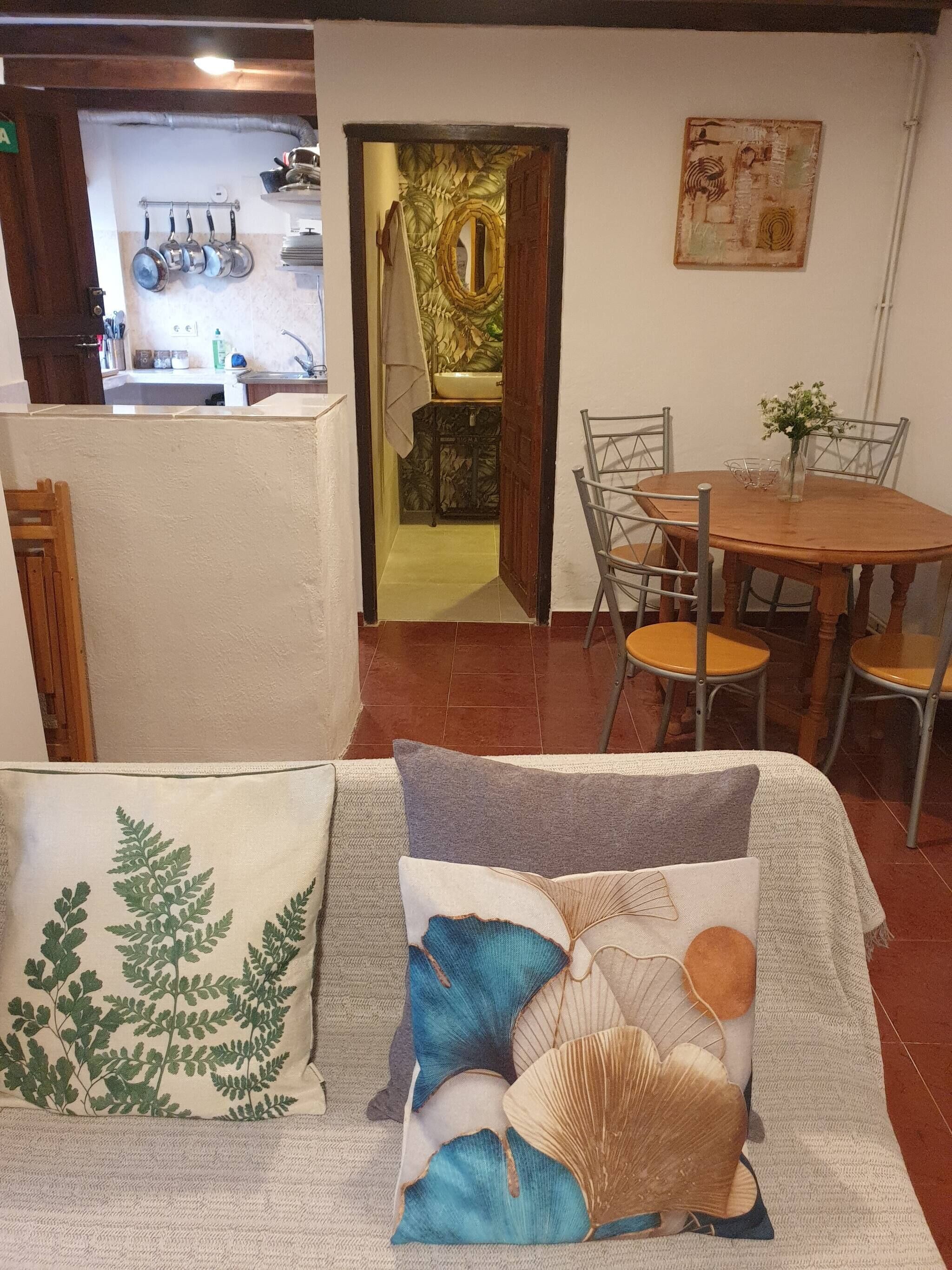 Room, 1 Bedroom, Accessible, Garden View | Interior